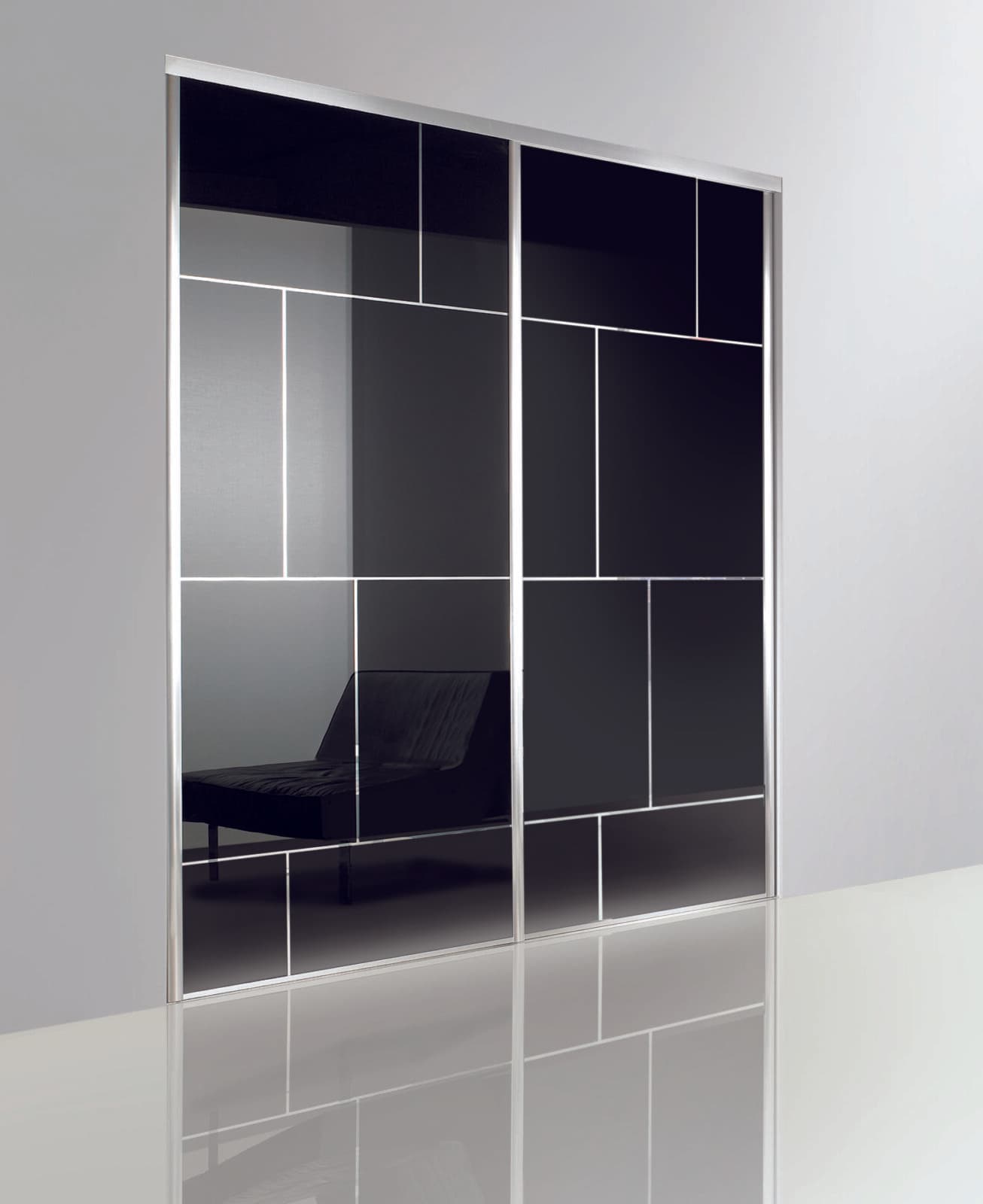 Façades coulissantes Eclipse, verre laqué noir et argenté, profil cères noir mat